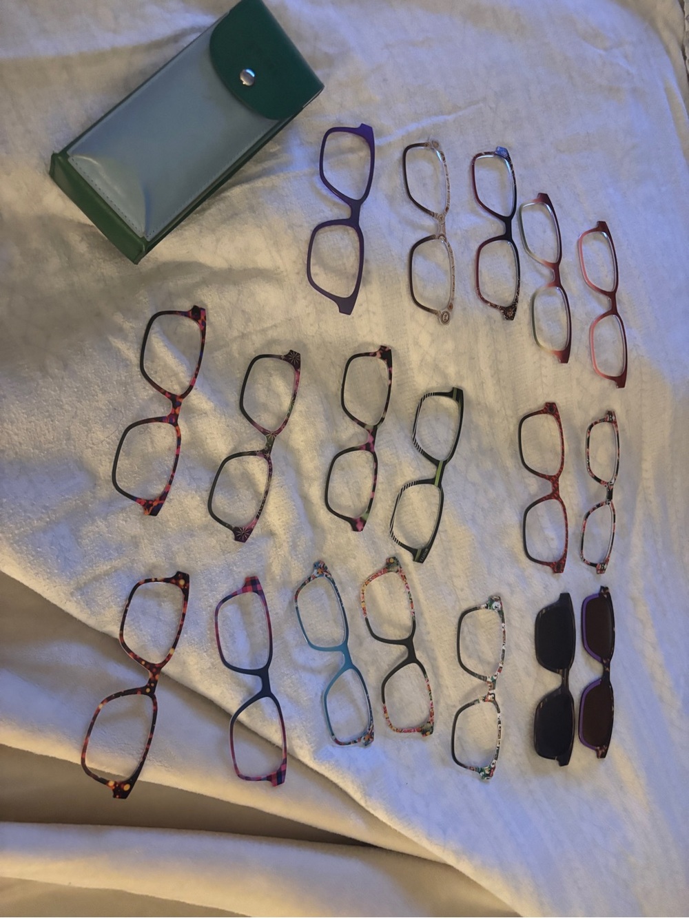 Assorted Women's Pair eye wear - Multicolor toppers